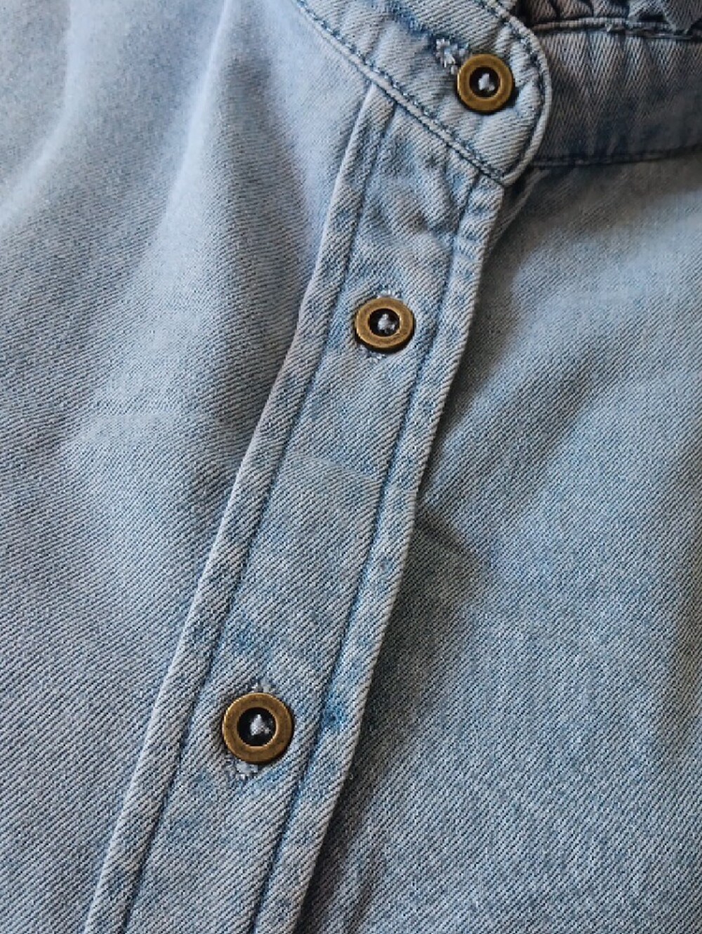 Light Blue Ruffle Collar Button-Up Shirt - Picture 6 of 9